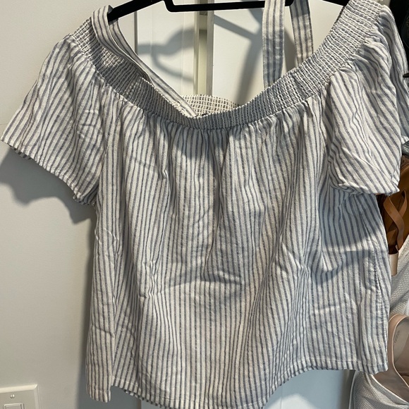 GAP blue and white stripe off the shoulder blouse - Picture 5 of 6